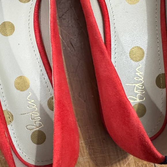 Boden Red and Pink Flats with Navy Accents New!! 39 - Picture 2 of 8